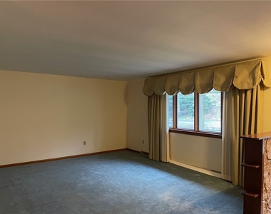 6121 Old William Penn Hwy - Photo Thumbnail 5