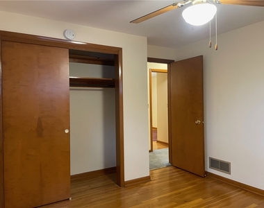 6121 Old William Penn Hwy - Photo Thumbnail 17