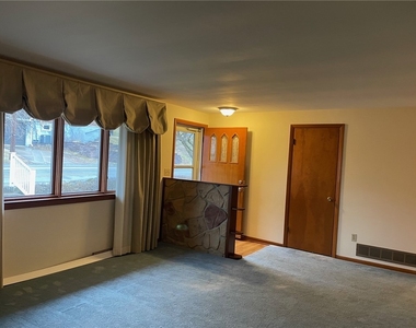 6121 Old William Penn Hwy - Photo Thumbnail 6