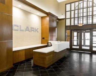 717 Liberty Ave - Photo Thumbnail 14