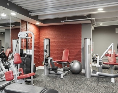 915 Penn Ave - Photo Thumbnail 8