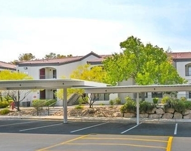 950 Seven Hills Drive - Photo Thumbnail 3
