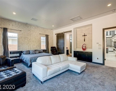 54 Coralwood Drive - Photo Thumbnail 16