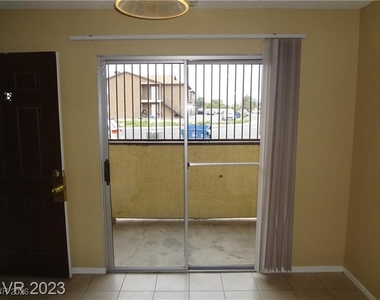5456 Cabeza Drive - Photo Thumbnail 4