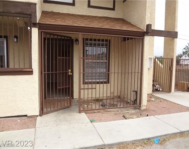 5456 Cabeza Drive - Photo Thumbnail 3