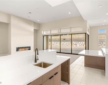 11014 Horizon Ledge Avenue - Photo Thumbnail 18