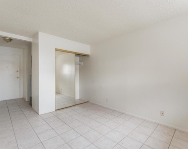5440 Swenson Street - Photo Thumbnail 8