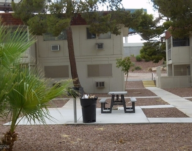 5390 Swenson Street - Photo Thumbnail 16