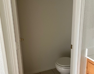 10201 Deerfield Beach Avenue - Photo Thumbnail 20