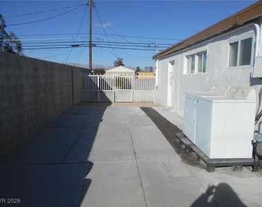 2137 E Saint Louis Avenue - Photo Thumbnail 18