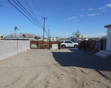 2137 E Saint Louis Avenue - Photo Thumbnail 16