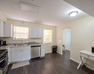 5393 Kirk Drive - Photo Thumbnail 12