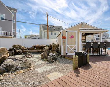 207 Ceylon Avenue - Photo Thumbnail 42