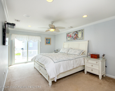 207 Ceylon Avenue - Photo Thumbnail 26