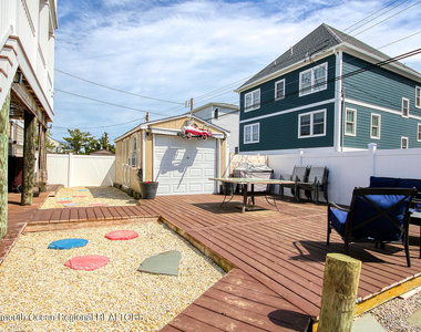 207 Ceylon Avenue - Photo Thumbnail 47