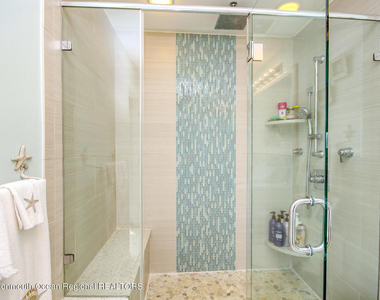 207 Ceylon Avenue - Photo Thumbnail 23
