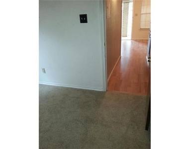 1724 W Sanford Street - Photo Thumbnail 13