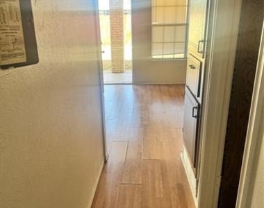 1724 W Sanford Street - Photo Thumbnail 17