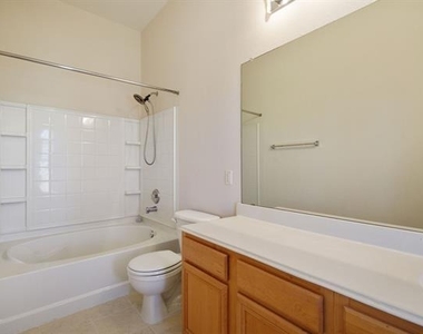 9104 Norfolk Lane - Photo Thumbnail 21