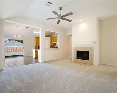 9104 Norfolk Lane - Photo Thumbnail 5