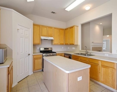 9104 Norfolk Lane - Photo Thumbnail 13
