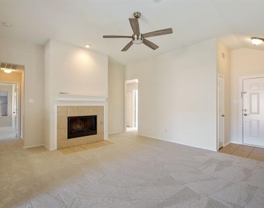 9104 Norfolk Lane - Photo Thumbnail 6