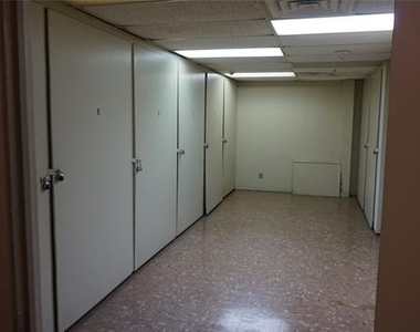 3883 Turtle Creek Boulevard - Photo Thumbnail 19