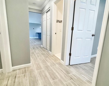 3509 Nw 25th Way - Photo Thumbnail 2