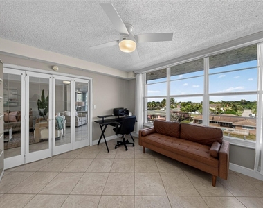 3180 Ne 48th Court - Photo Thumbnail 23
