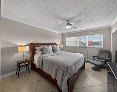 3180 Ne 48th Court - Photo Thumbnail 16