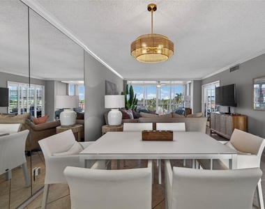 3180 Ne 48th Court - Photo Thumbnail 32