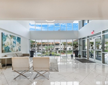 531 N Ocean Boulevard - Photo Thumbnail 5