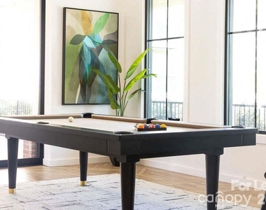 102 Kennedy Ridge Way - Photo Thumbnail 9