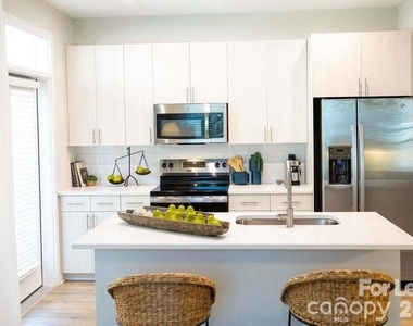 102 Kennedy Ridge Way - Photo Thumbnail 25
