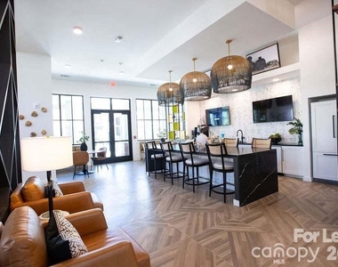 102 Kennedy Ridge Way - Photo Thumbnail 7
