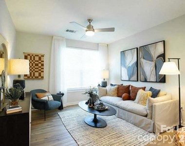 102 Kennedy Ridge Way - Photo Thumbnail 28