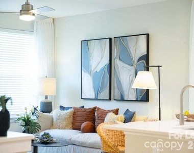 102 Kennedy Ridge Way - Photo Thumbnail 29