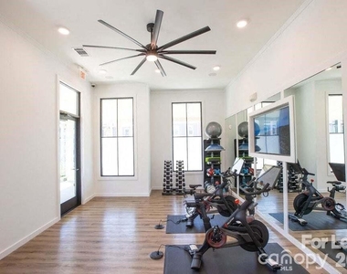 102 Kennedy Ridge Way - Photo Thumbnail 13