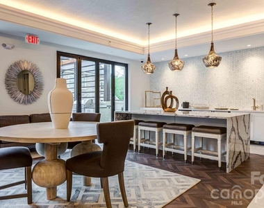2426 Vail Avenue - Photo Thumbnail 4