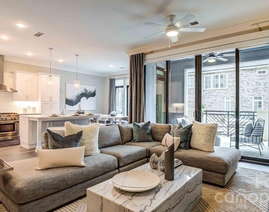 2426 Vail Avenue - Photo Thumbnail 13