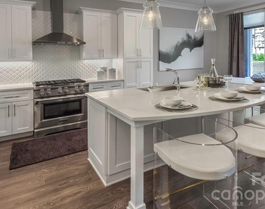 2426 Vail Avenue - Photo Thumbnail 24