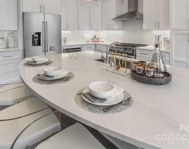 2426 Vail Avenue - Photo Thumbnail 18