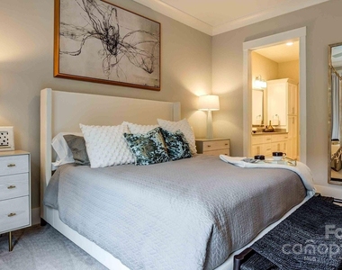 2426 Vail Avenue - Photo Thumbnail 3