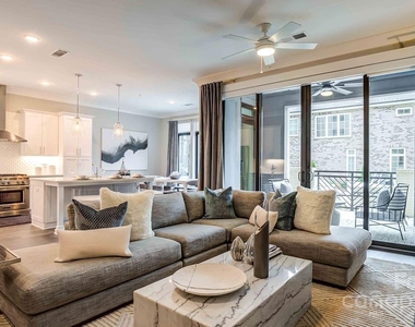 2426 Vail Avenue - Photo Thumbnail 1