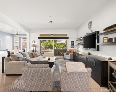 36627 Crown Street - Photo Thumbnail 8