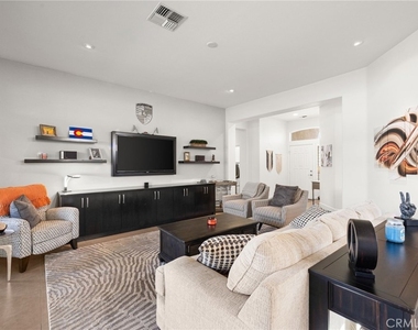 36627 Crown Street - Photo Thumbnail 10