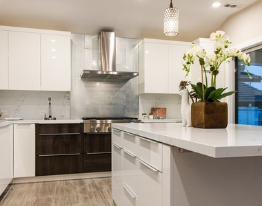 16 North Stonington - Photo Thumbnail 22