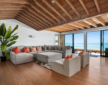 24608 Malibu Road - Photo Thumbnail 13