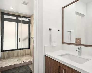 24608 Malibu Road - Photo Thumbnail 27