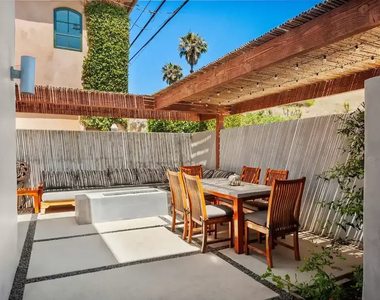 24608 Malibu Road - Photo Thumbnail 29